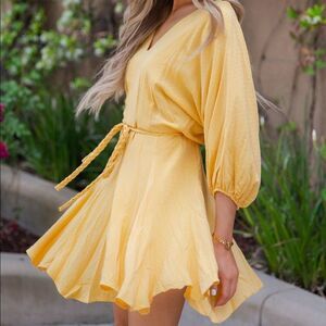 ✨ HP✨Perfect Time Yellow Dress✨